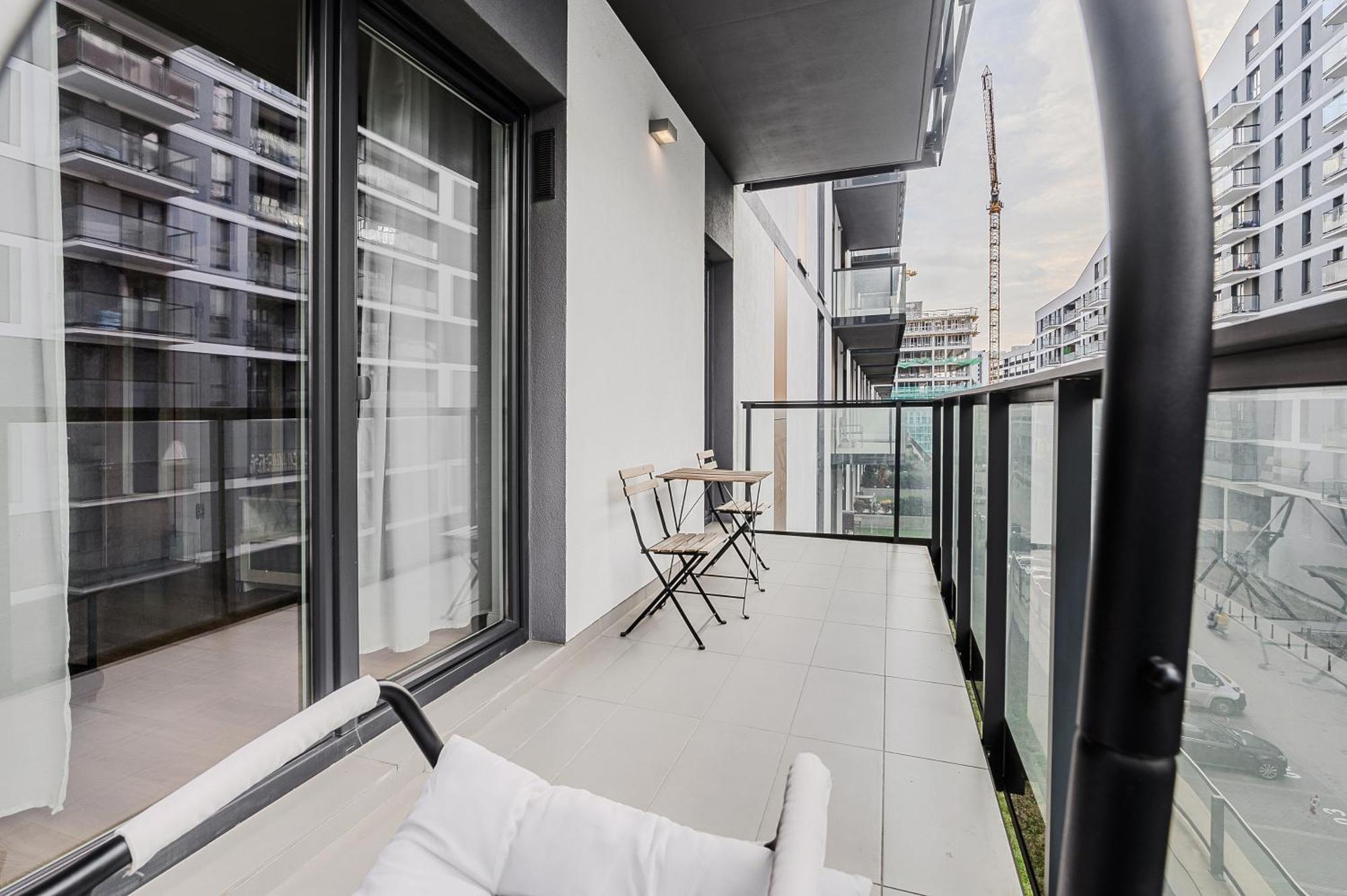 Prymasa Tysiaclecia - P&O Serviced Apartments ワルシャワ エクステリア 写真