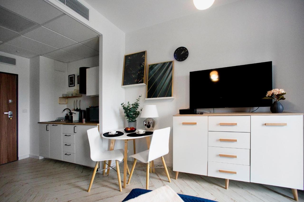 Prymasa Tysiaclecia - P&O Serviced Apartments ワルシャワ エクステリア 写真